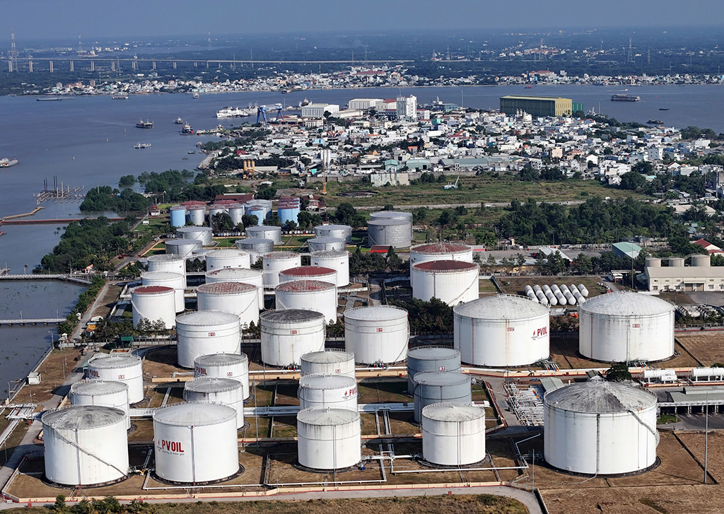 Đẩy mạnh tiết kiệm năng lượng để vượt bão giá- Ảnh 2.