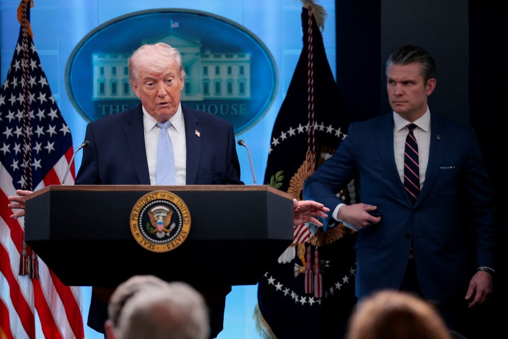 Tổng thống Trump chỉ trích Hàn Quốc, Nhật Bản không giúp Mỹ trong cuộc xung đột Iran- Ảnh 1. Tổng thống Trump chỉ trích Hàn Quốc, Nhật Bản không giúp Mỹ trong cuộc xung đột Iran- Ảnh 1.