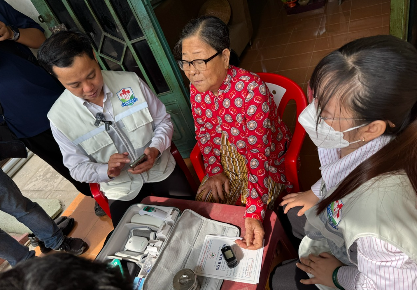 TP.HCM: Người dân xã Hiệp phước, Đất Đỏ, Bắc Tân Uyên đã có bác sĩ gia đình - Ảnh 2.