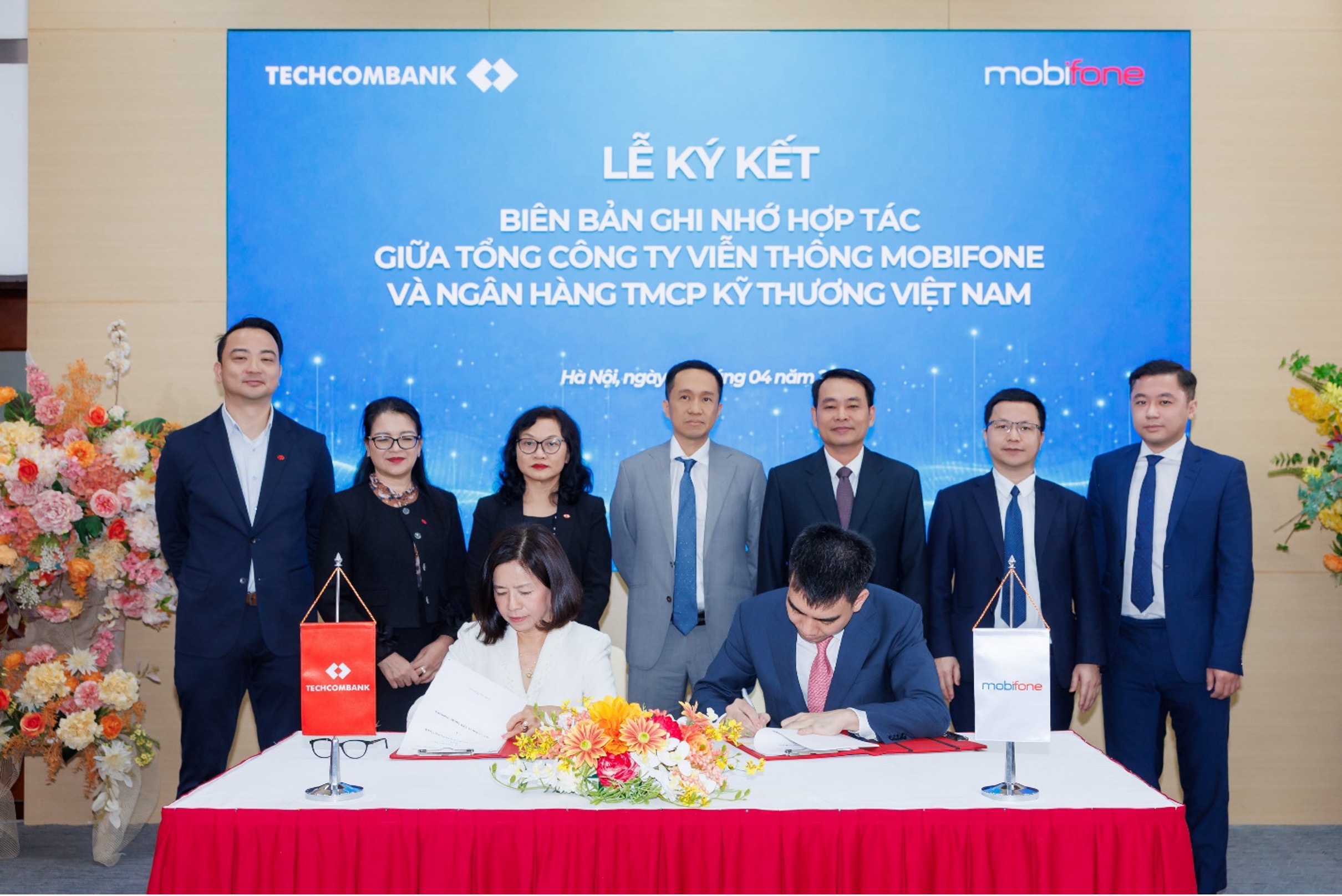 Mobifone và Techcombank ký kết hợp tác: kiến tạo hệ sinh thái tài chính, công nghệ số - Ảnh 1.