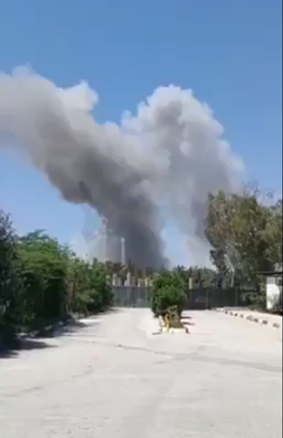 Mỹ tấn công đảo Kharg của Iran - Ảnh 2.