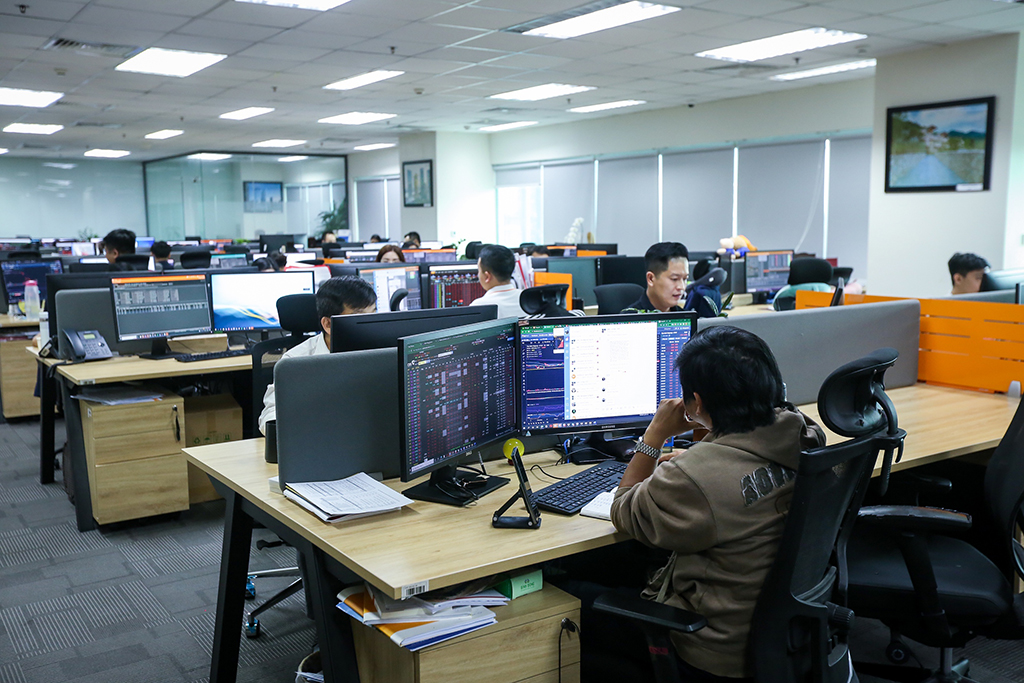 Nóng: FTSE Russell xác nhận thị trường chứng khoán Việt Nam được nâng hạng từ tháng 9- Ảnh 1. Nóng: FTSE Russell xác nhận thị trường chứng khoán Việt Nam được nâng hạng từ tháng 9- Ảnh 1.