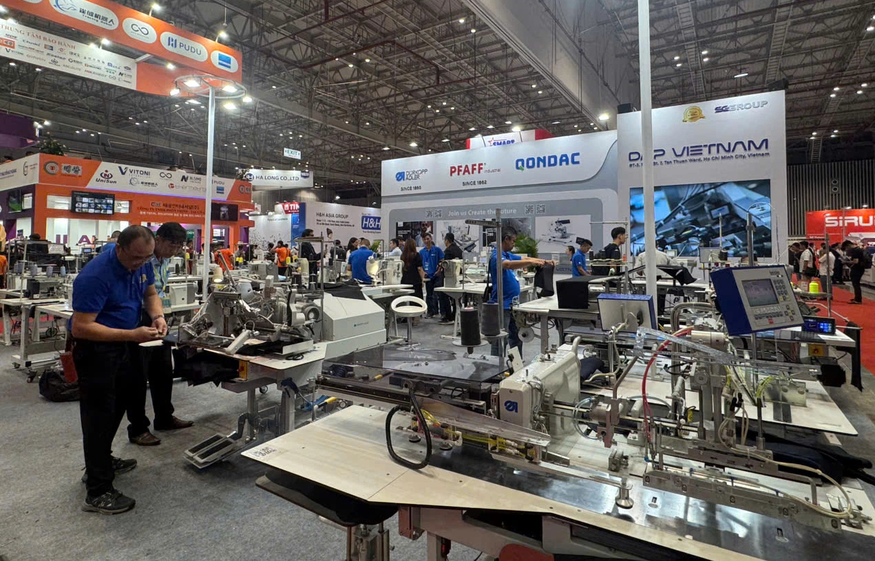 Dệt may chuyển đổi công nghệ AI để thích ứng biến đổi thế giới  - Ảnh 3.