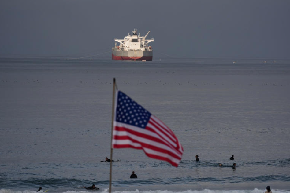 Xung đột Iran và ảnh hưởng đến kinh tế California năm 2026 - Ảnh 1.