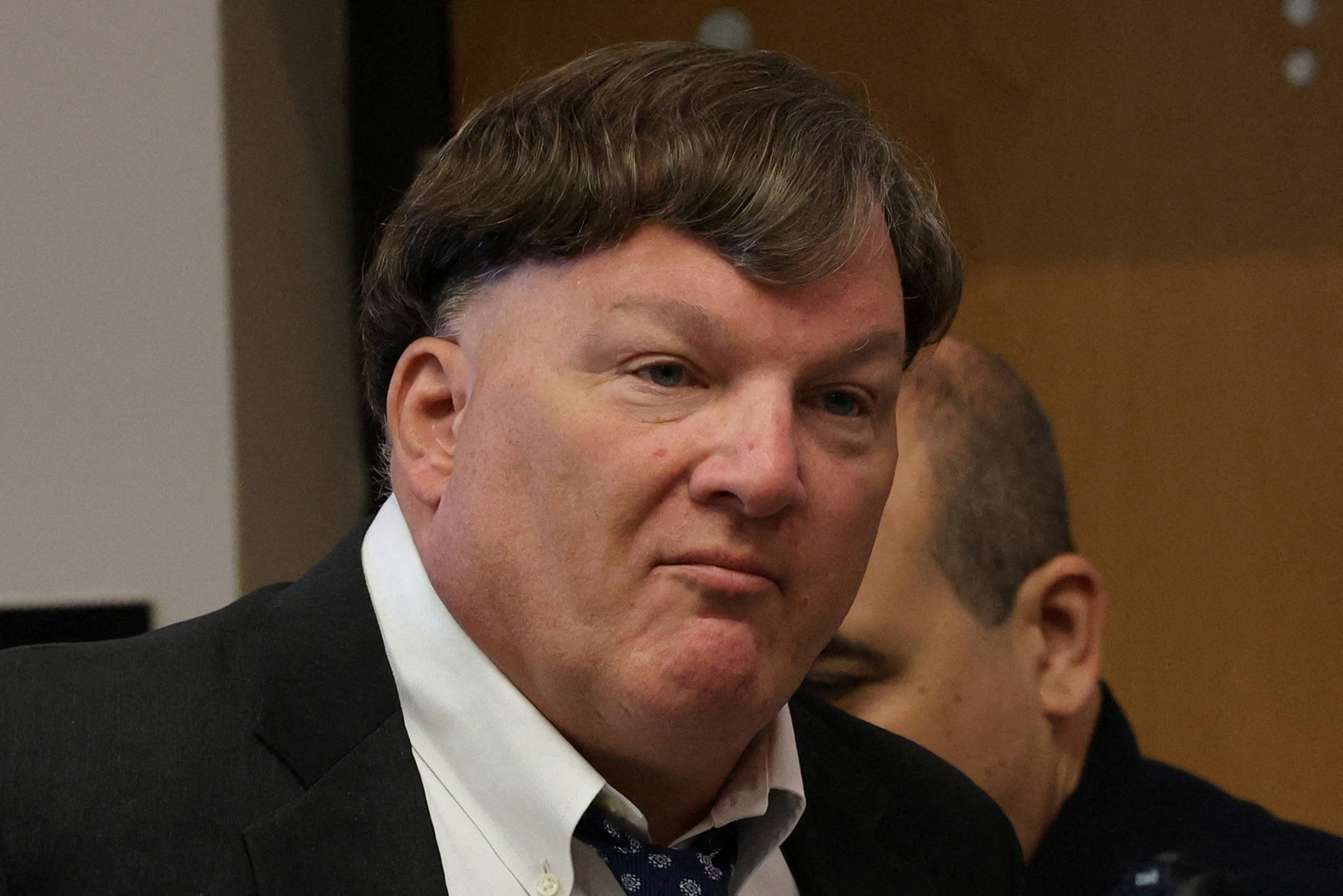 Kẻ giết người hàng loạt Rex Heuermann thú tội phân xác 8 phụ nữ ở Mỹ - Ảnh 1.