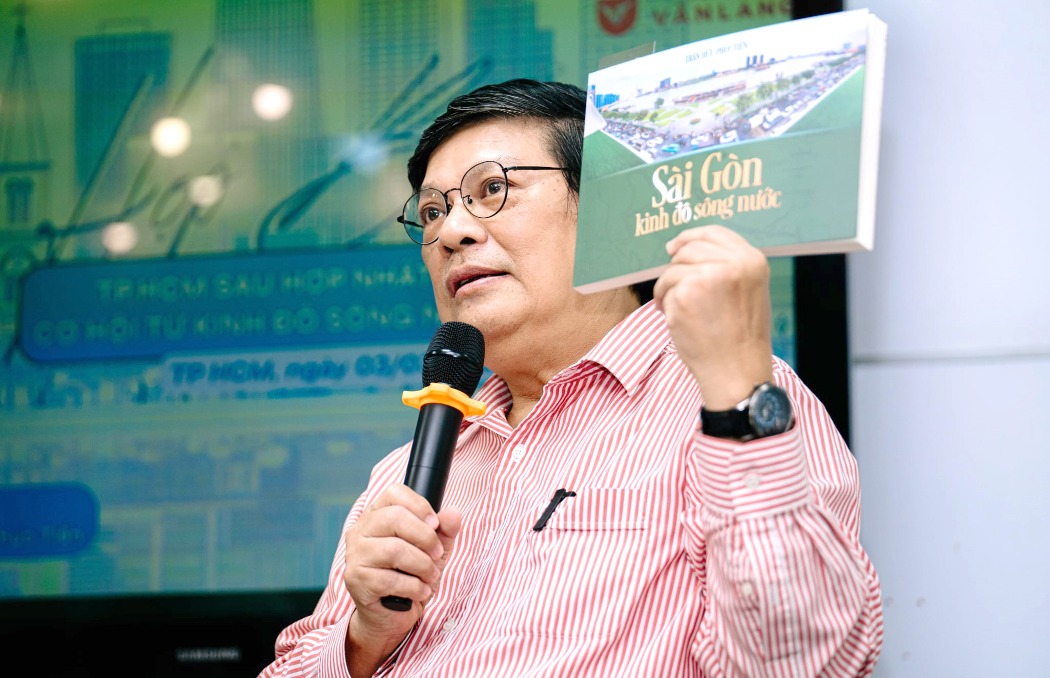 'Tôi ân hận vì chưa đưa con đi… nhặt rác' - Ảnh 2.