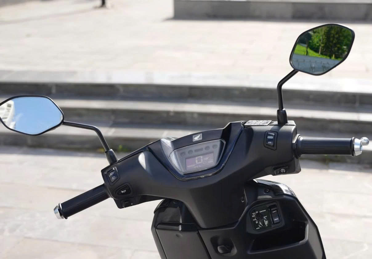 Honda ICON e: - Ảnh 4.