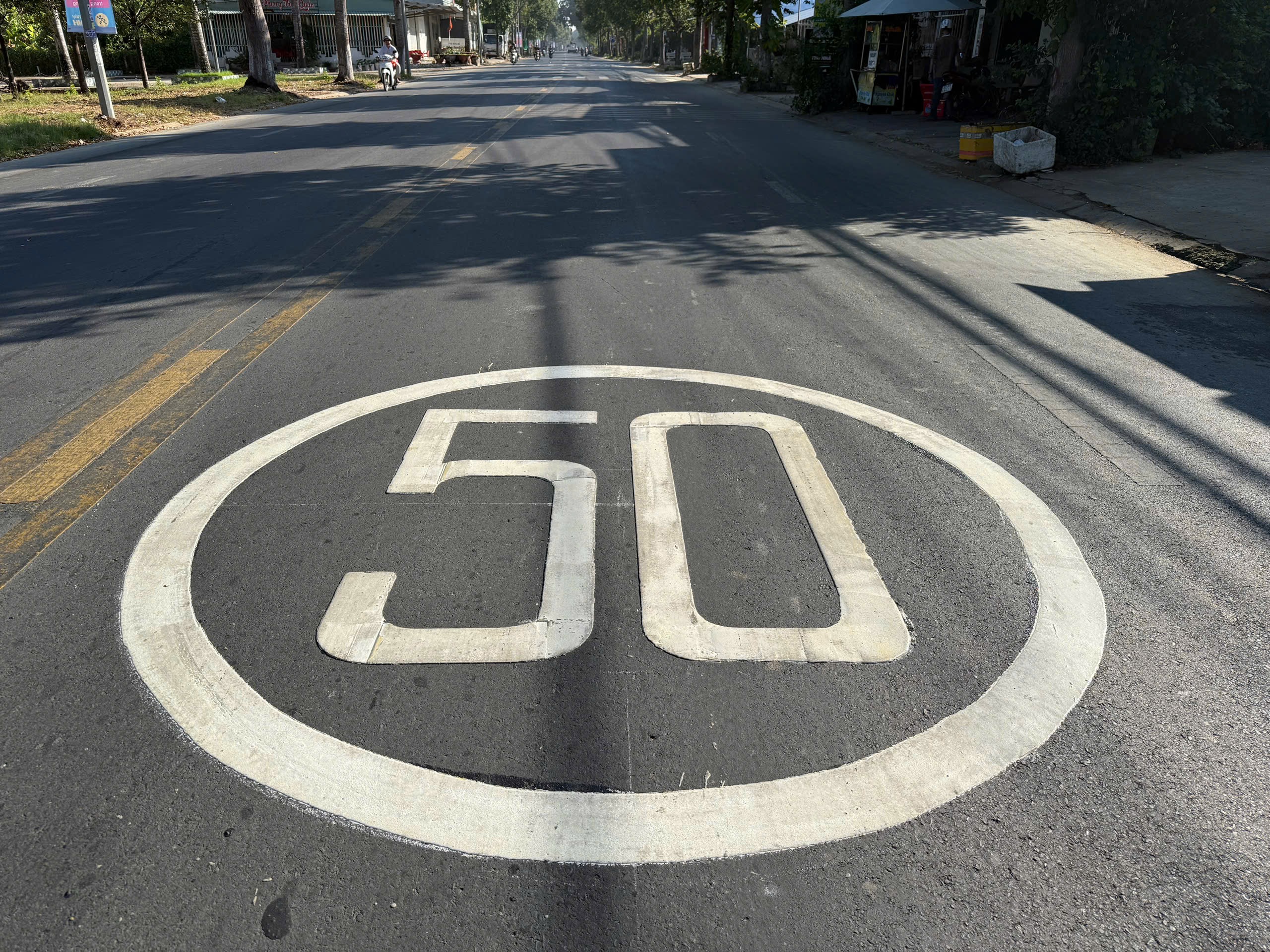 GIỚI HẠN TỐC ĐỘ - Ảnh 1.