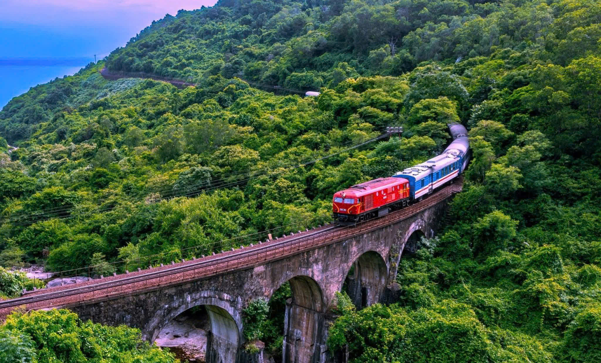 đường sắt - Ảnh 1.