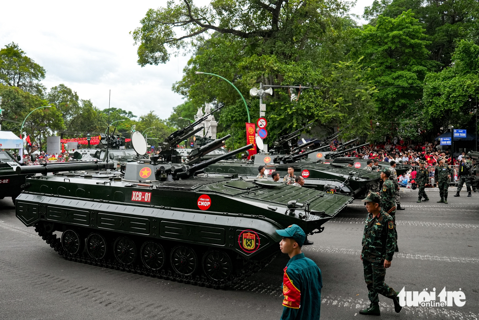  xe quân sự - Ảnh 1.