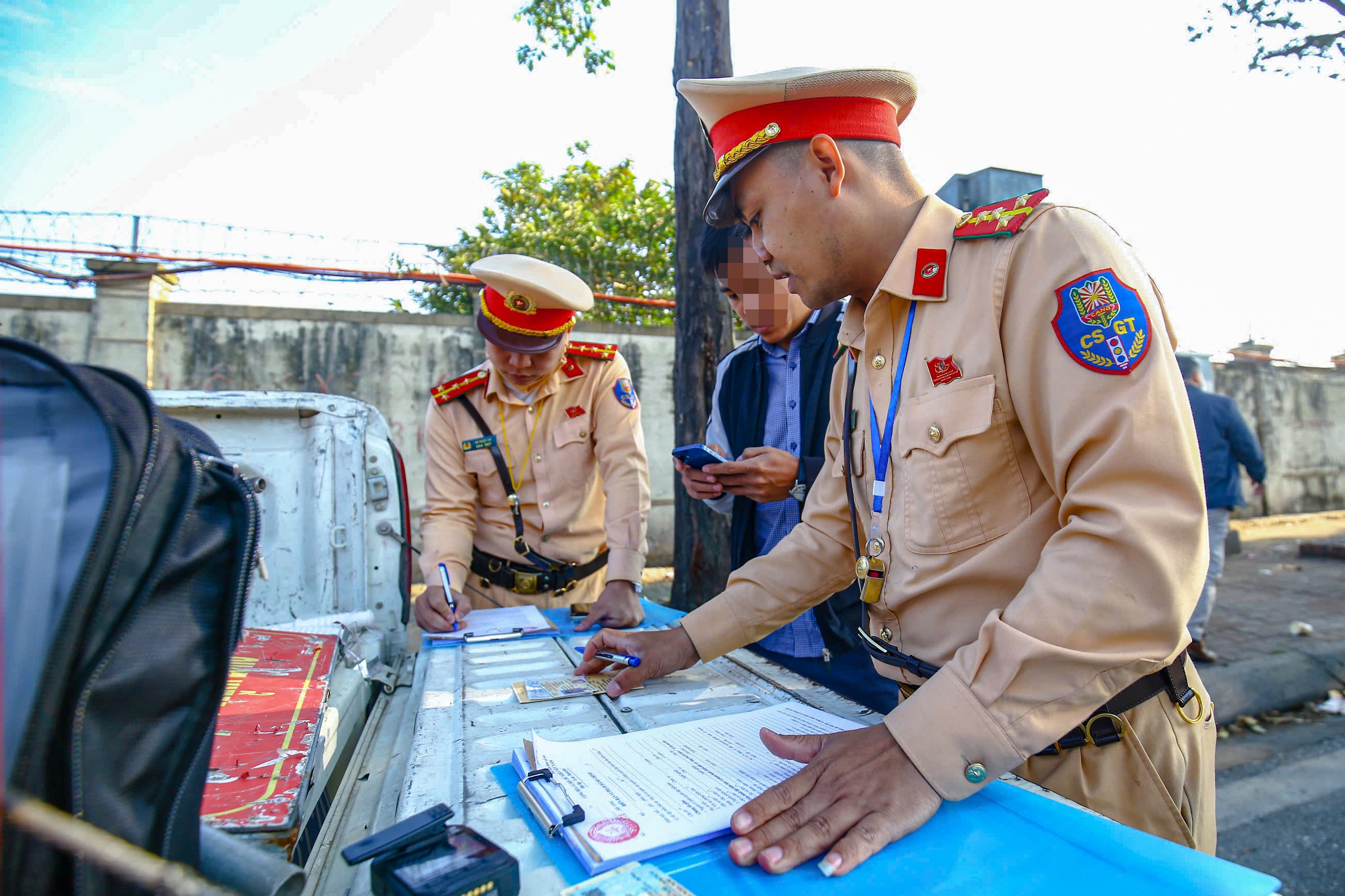 giao thông - Ảnh 1.
