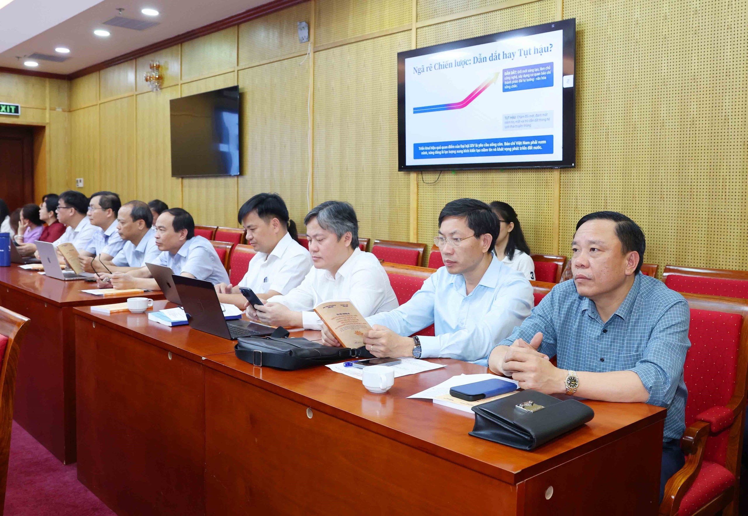 Phó t - Ảnh 2. Nghị quyết Đại hội XIV của Đảng - Ảnh 2.