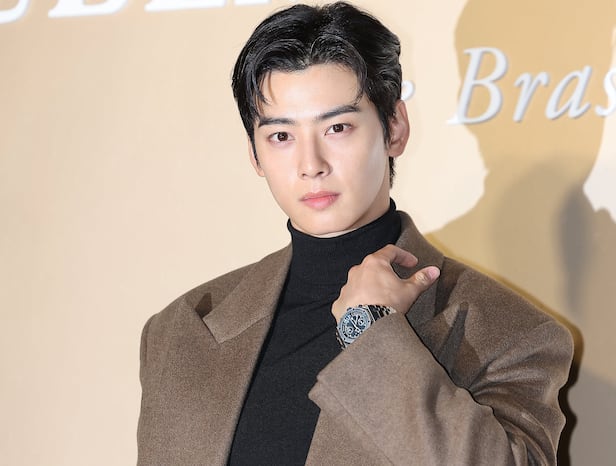 Cha Eun Woo - Ảnh 2.