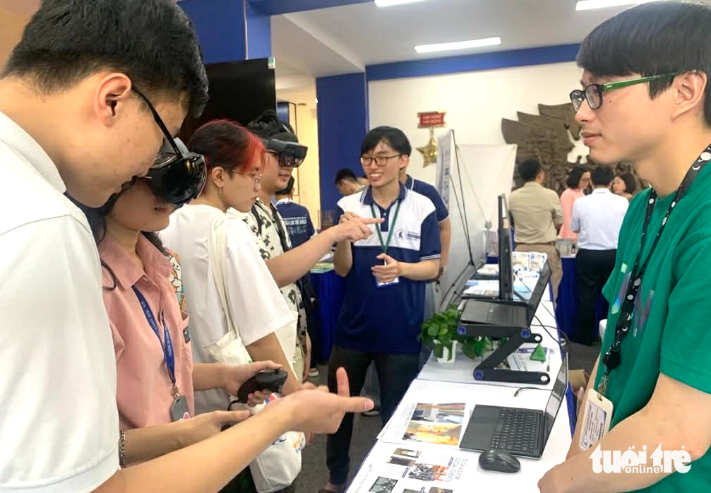 tiến sĩ - Ảnh 1.