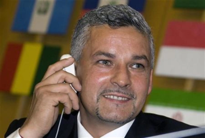 Roberto Baggio trong một sự kiện họp báo ở Rome, Italy vào ngày 15/10/2008. Ảnh: Reuters