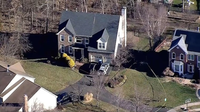 Ngôi nhà của gia đình Banfield ở Fairfax, Virginia. Ảnh: WJLA