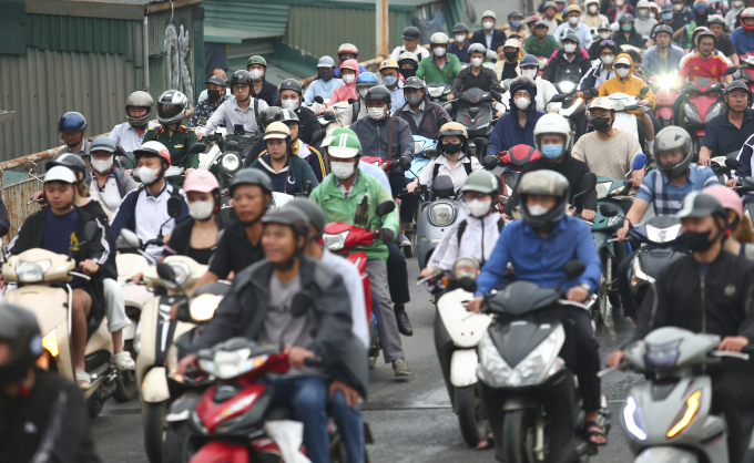 Xe máy ở các đô thị lớn được kiểm soát khí thải từ 2027. Ảnh: Phạm Chiểu