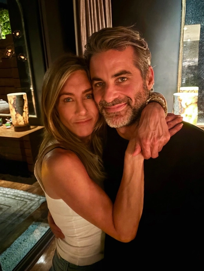Jennifer Aniston, 57 tuổi, bên bạn trai kém tuổi. Ảnh: Instagram Jennifer Aniston