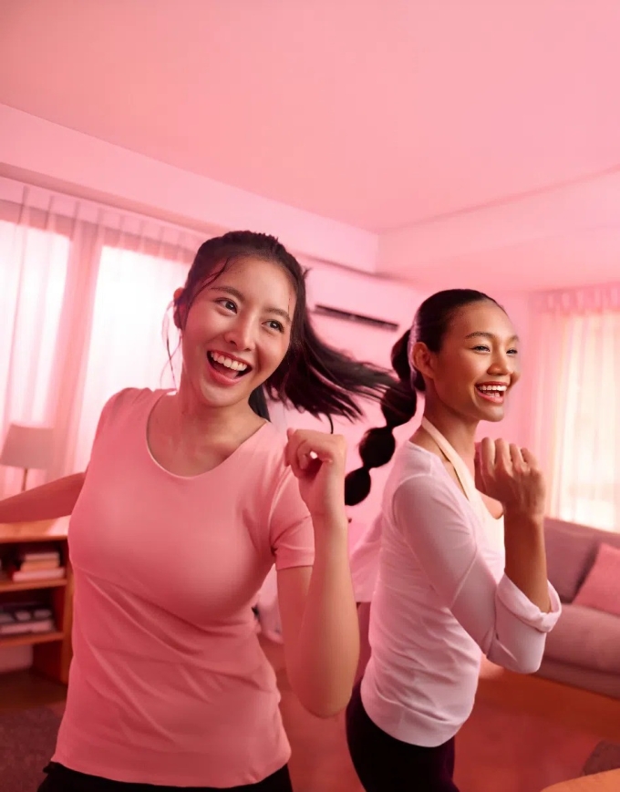 Người dùng tập luyện tại nhà thoải mái hơn với giải pháp không khí từ Daikin. Ảnh: Daikin Việt Nam