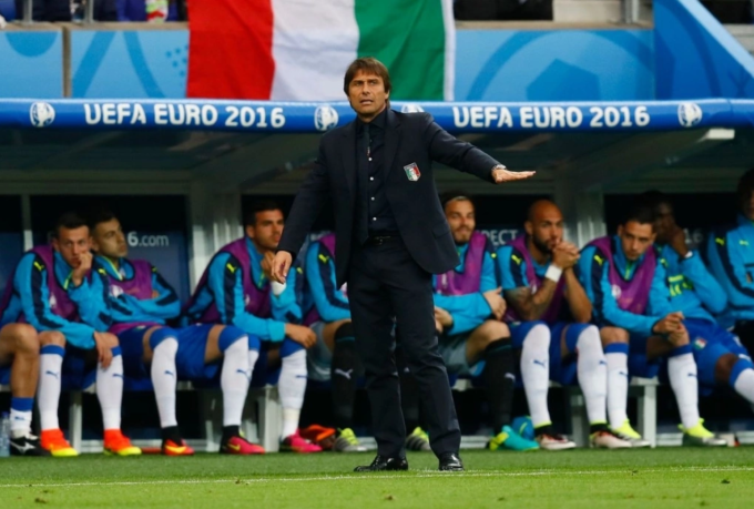 HLV Antonio Conte, từng dẫn dắt tuyển Italy giai đoạn 2014-2016, là ứng viên số một thay thế Gennaro Gattuso. Ảnh: Reuters
