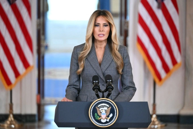 Đệ nhất phu nhân Mỹ Melania Trump phát biểu tại Nhà Trắng ngày 9/4. Ảnh: AFP