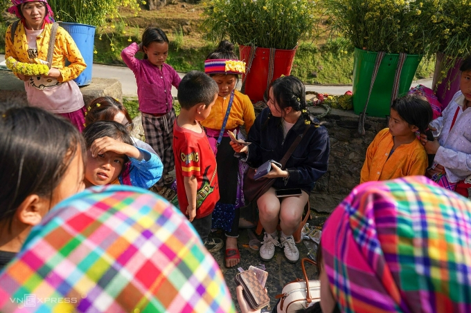 Trẻ em ở dốc Thẩm Mã, tháng 3/2026. Ảnh: Hoàng Giang